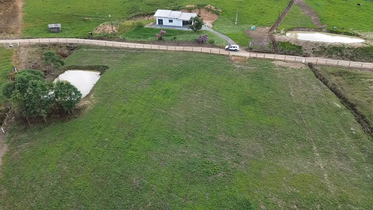4.3 hectares em Alfredo Wagner com cachoeira