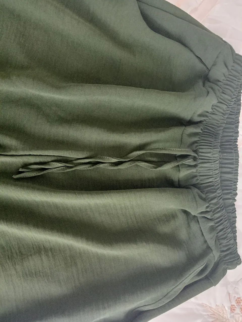 Calça Verde Confortável - Elegância e Estilo - Foto 4