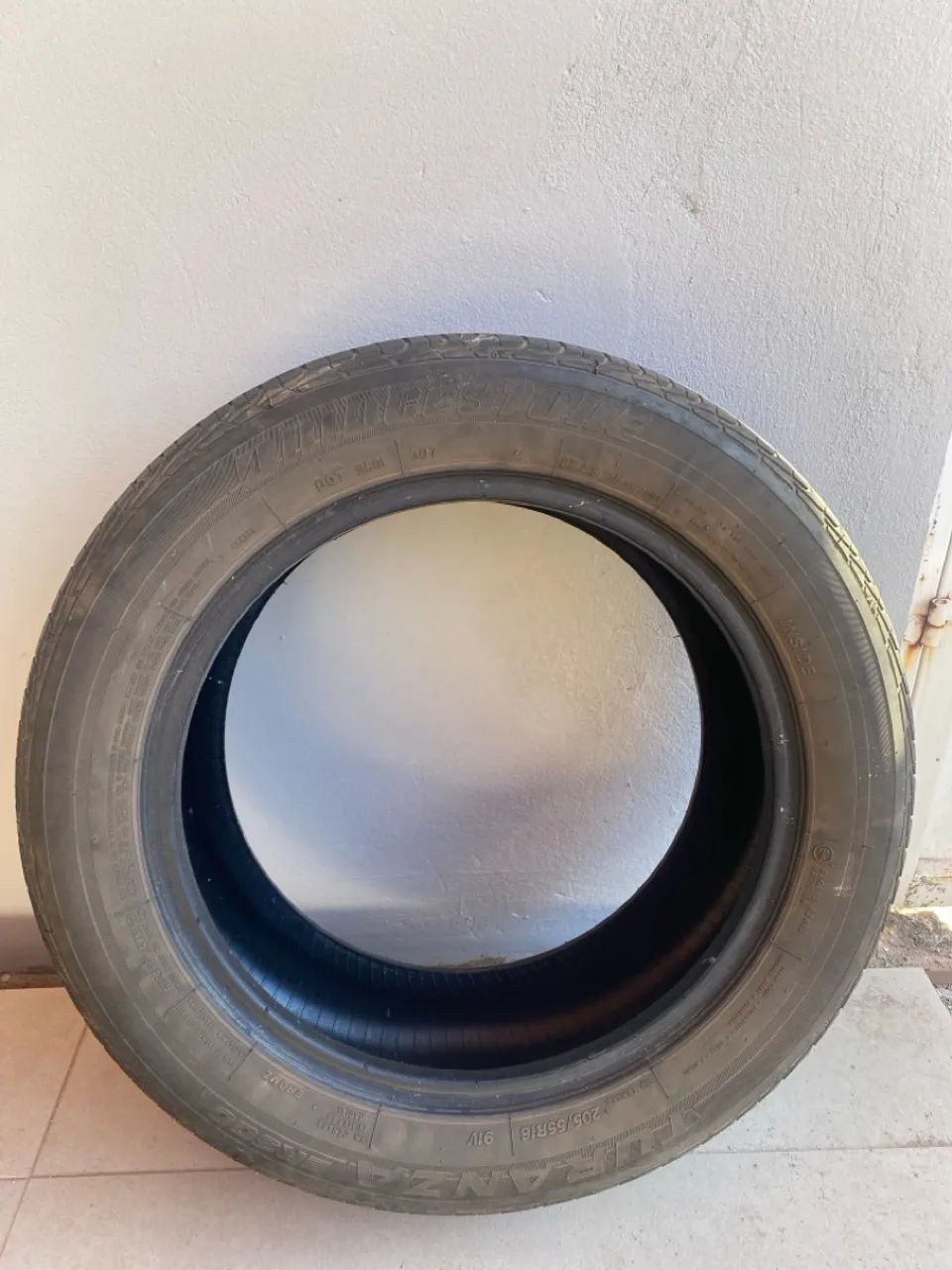 Pneu 205/55R16 - turanza Bridgestone  - Foto 3