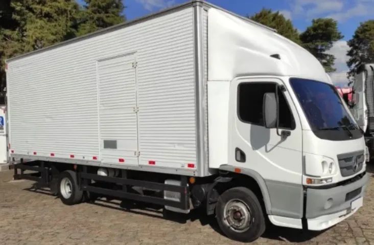 Accelo 815 Baú 2018 - Foto 3