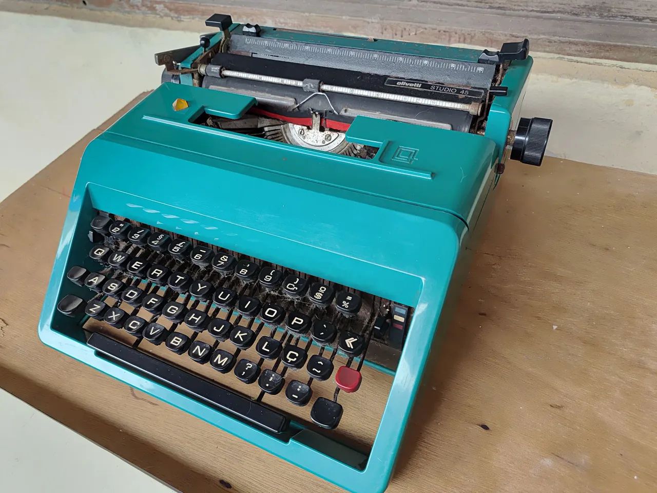 Maquina de Datilografar Olivetti64319320025985120