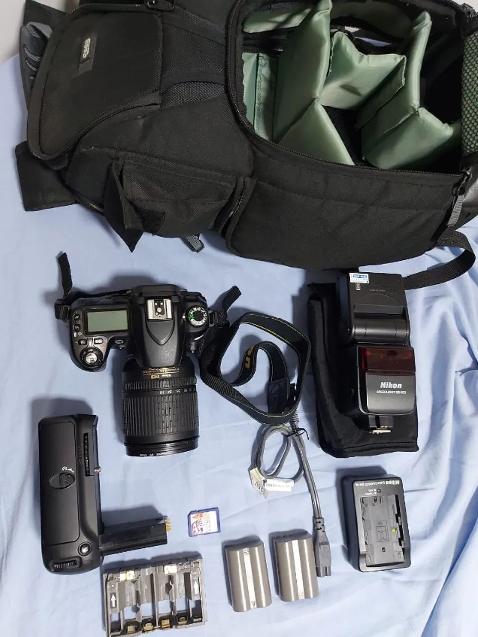 Camera Nikon D80 DSLR Completa com accessorios.