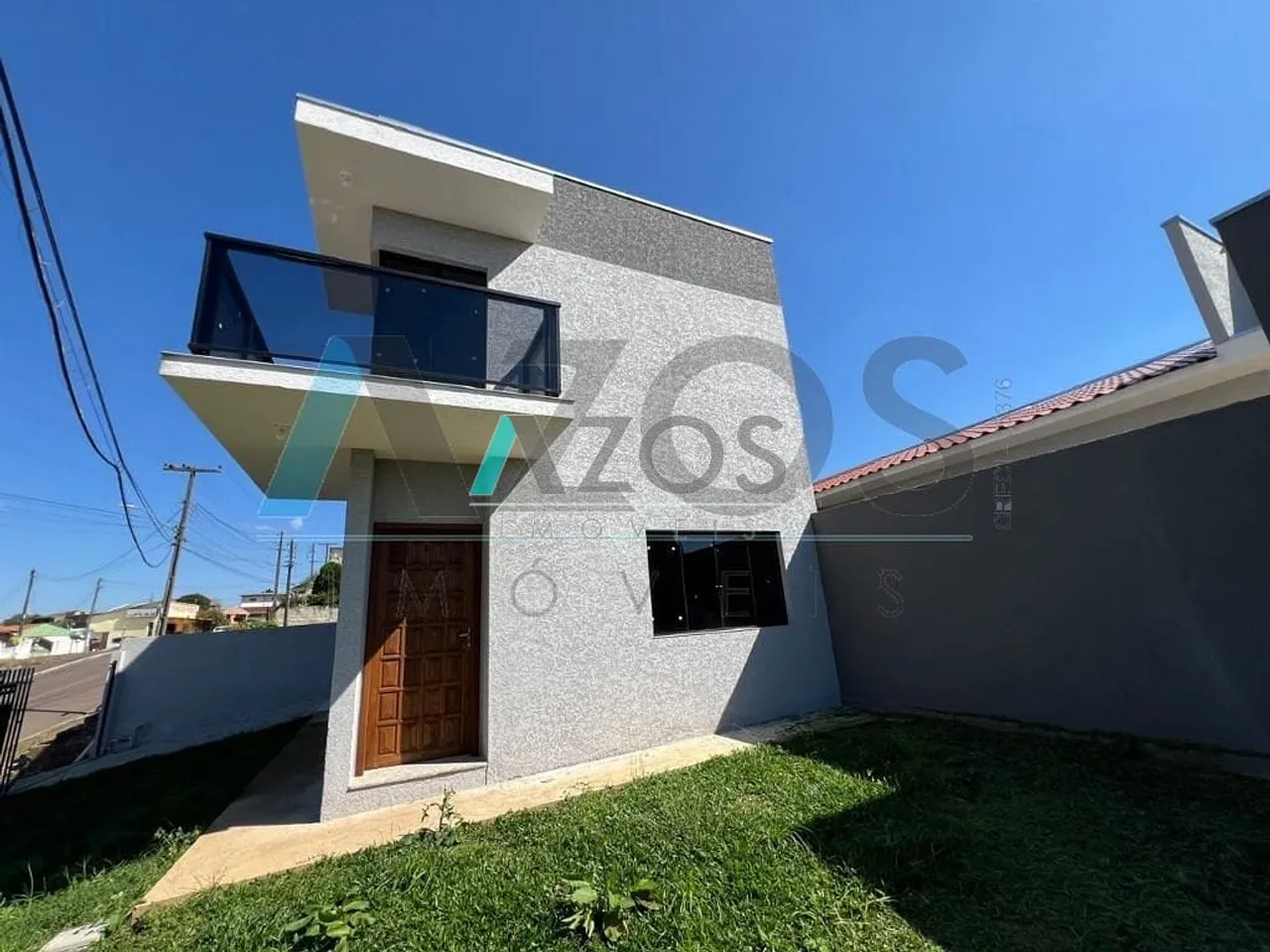 SOBRADO COM 03 DORMITÓRIOS A VENDA NO JD. DAS GRAÇAS EM COLOMBO POR R$550.000,00