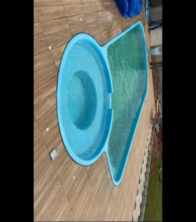 Piscina aquecida com 8 mtss