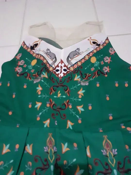 Vestido Floral Verde - Foto 4