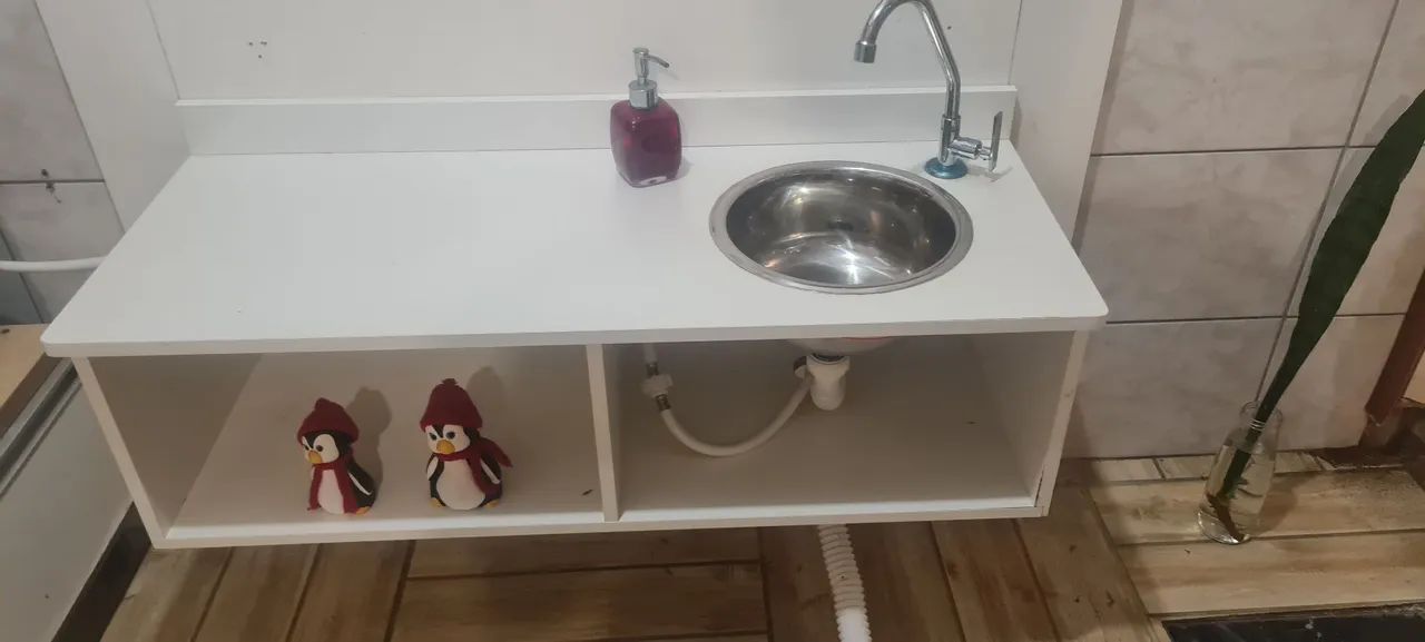 Armario  para banheiro