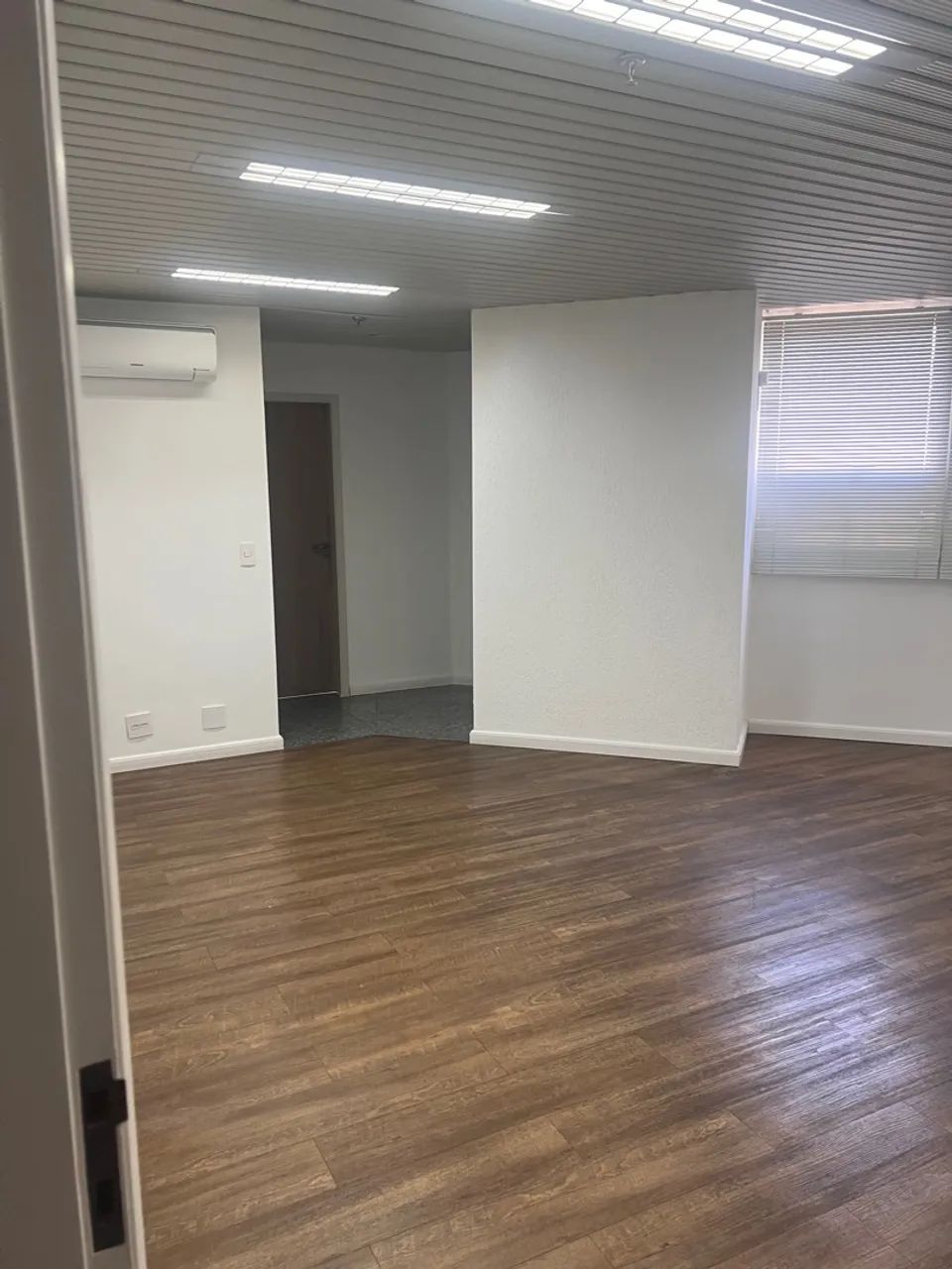 Aluga - se 4 Salas comerciais centro campinas - Foto 3