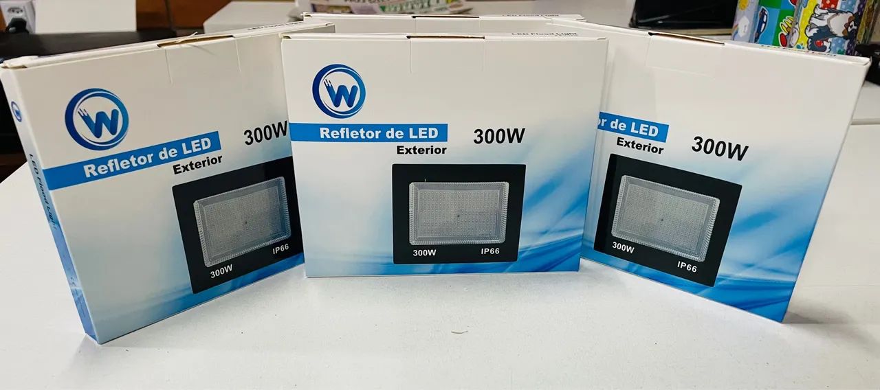 300W COLD WHITE LED FLOODLIGHT 6500K DUAL-VOLTAGE NEW