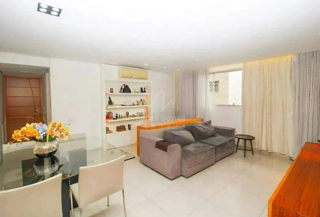 Apartamento com 2 quartos (1 suíte) no bairro Lourdes