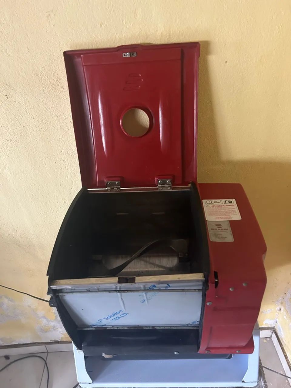 Masseira, em bom estado, pegando normalmente. aceito cartões  - Foto 3