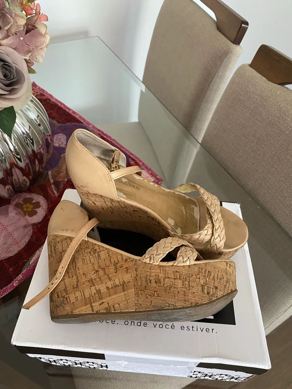 Vendo sandália Arezzo - Foto 3