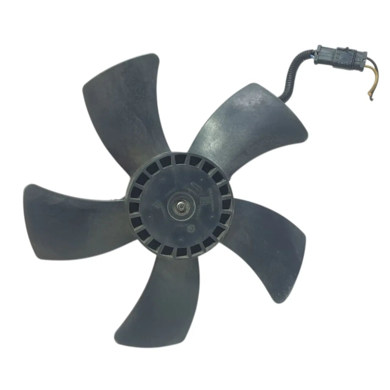 Ventoinha Radiador Tiida Sedan 2008 A 2013 Detalhe