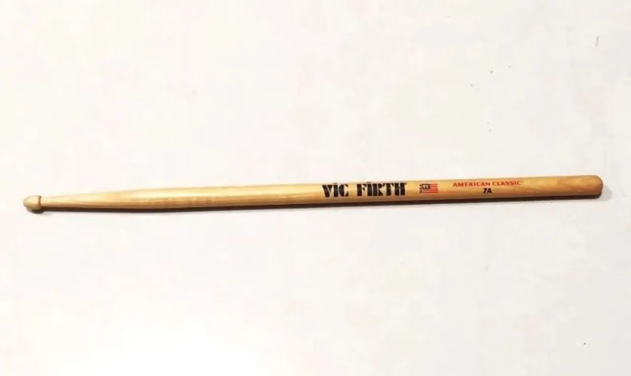 Baquetas Vic Firth American Classic 7A - Foto 2