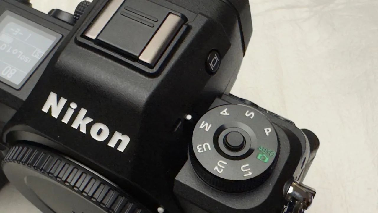 Nikon Z6III corpo - zero click nova - Foto 4