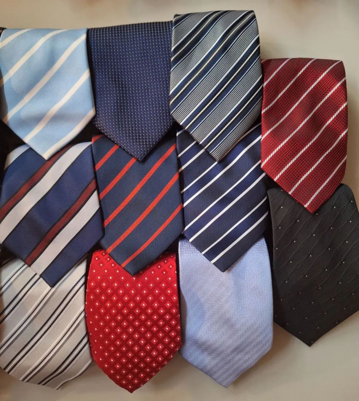 Gravatas de Seda Tradicionais - Perfeito Estado - Foto 3
