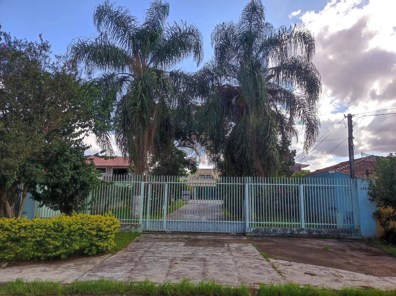 Oportunidade no Hauer  Casa com Terreno Amplo! - Foto 2
