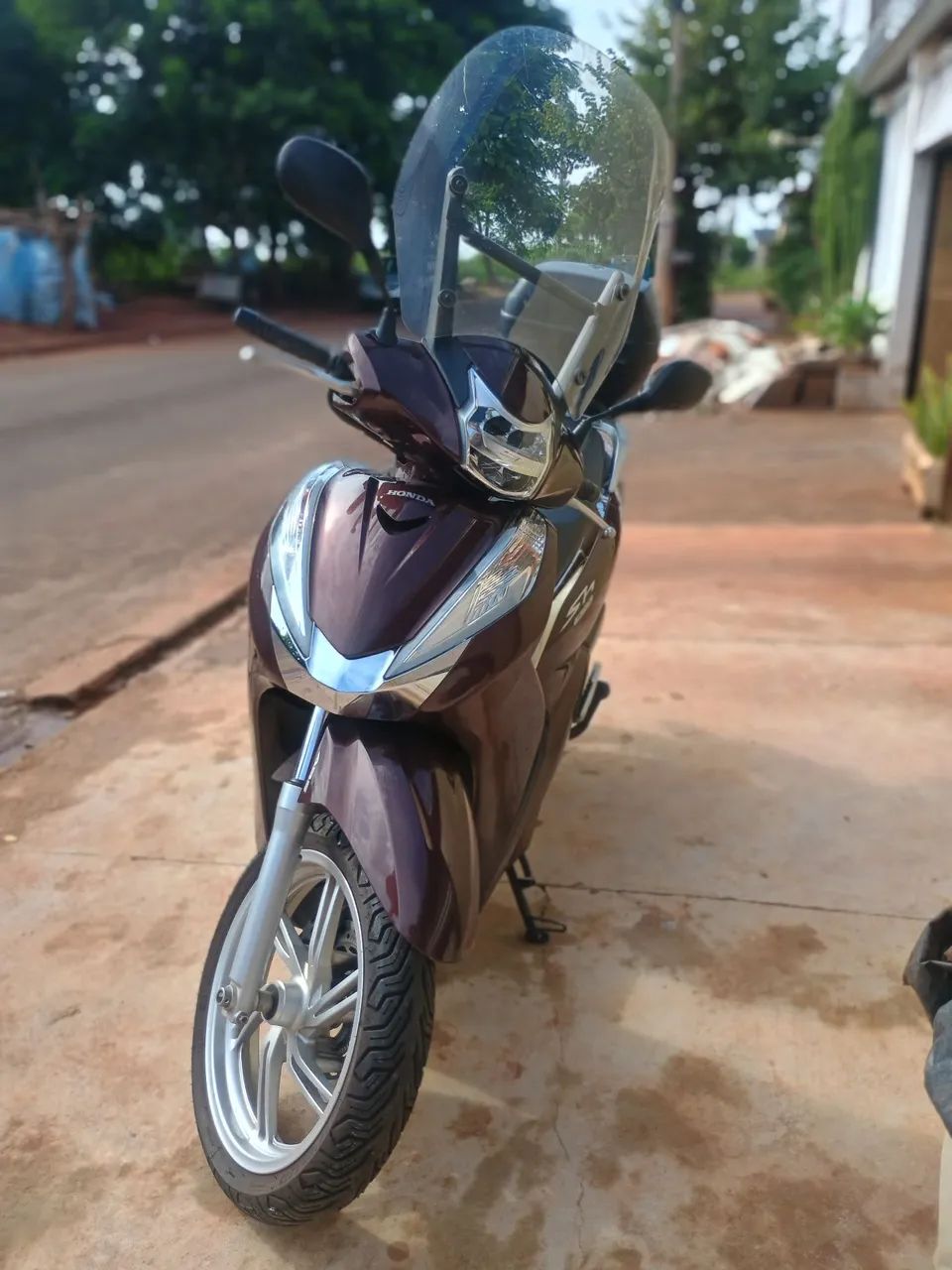SH300i - Foto 4