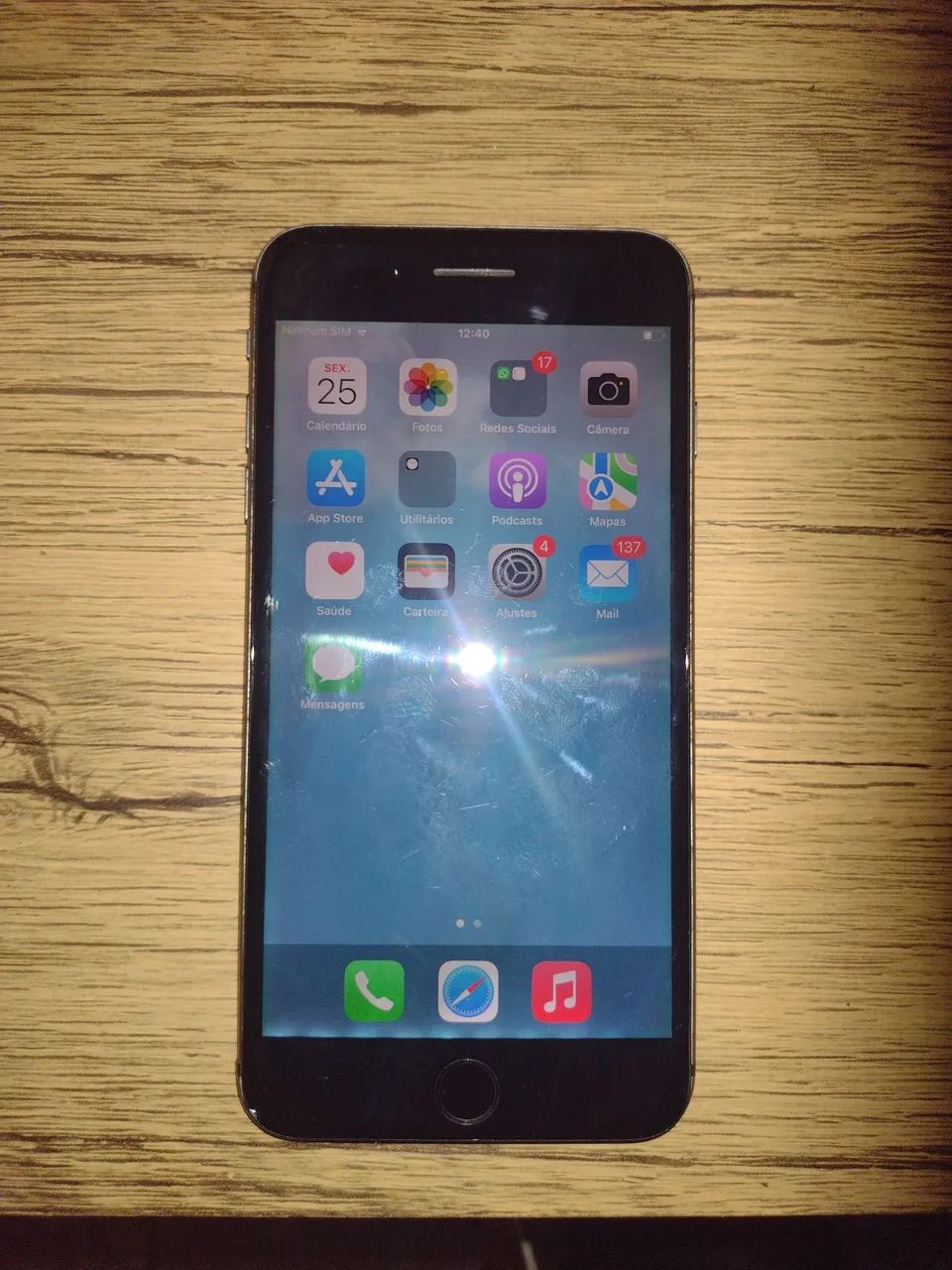 iPhone 8 Plus