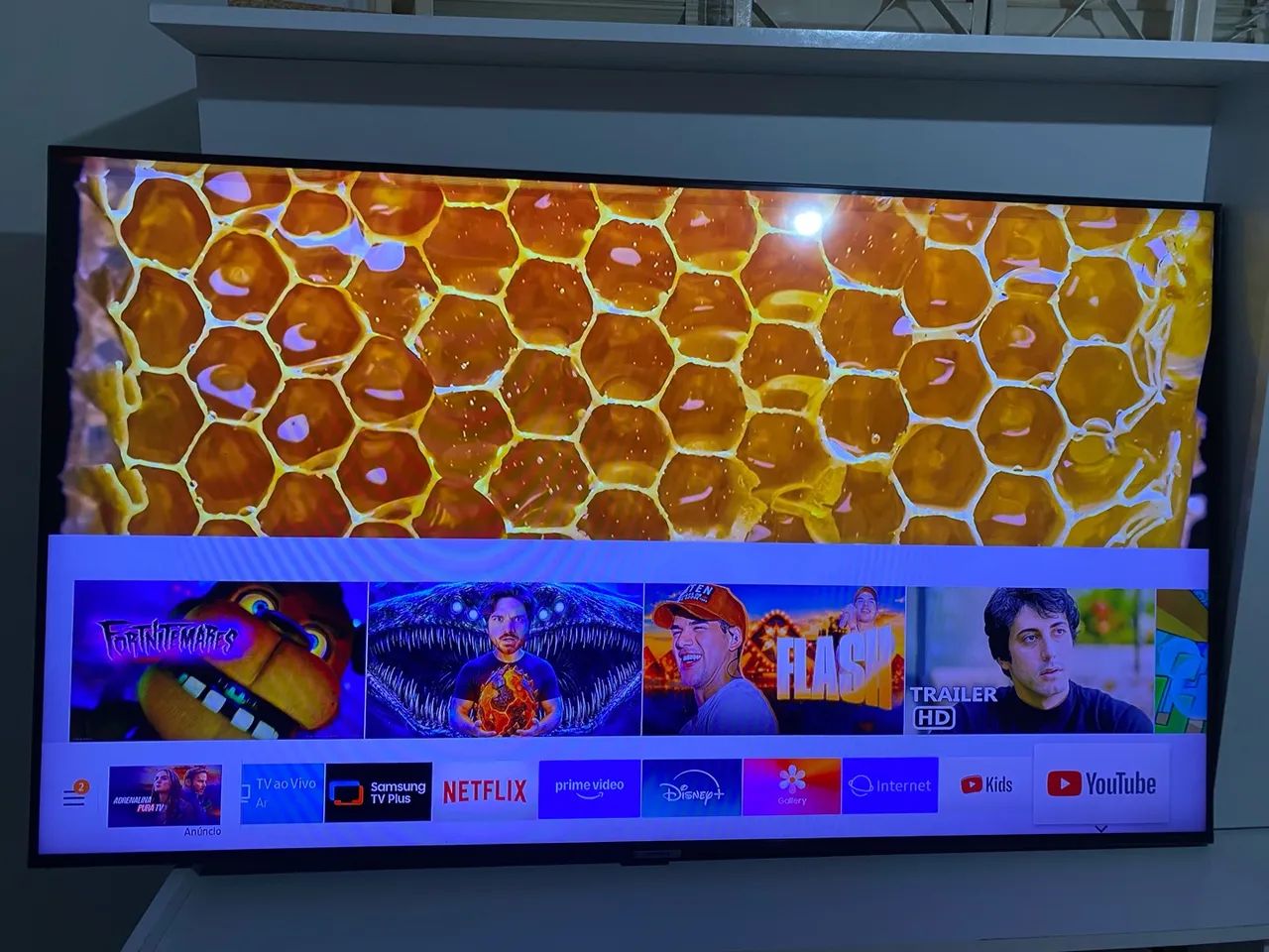 Tv Smart 50 polegadas 4k Samsung tizen detalhe imperceptível 