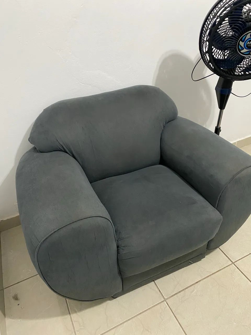 Poltrona cinza vintage  - Foto 3