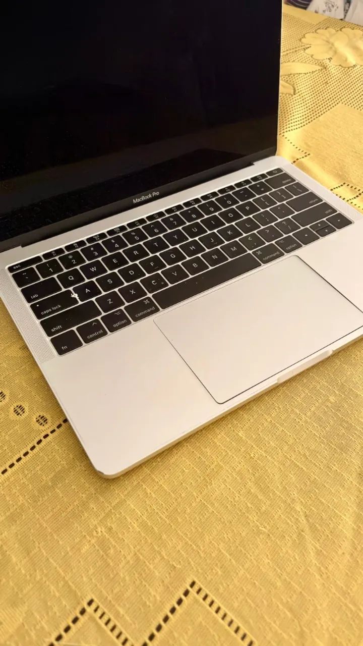 128GB 8GB 13インチ 2017 MacBook ジャンク 壊れたMac（マック）のジャンクは当社にお売り下さい【パソコン買取 液晶破損 MacBook本体