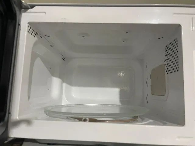 Microondas Philco 20L - 220w - Foto 4