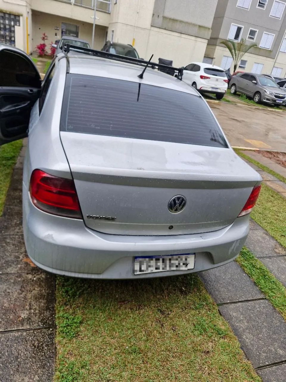 Volkswagen Voyage 1.0/1.0 CITY MI TOTAL FLEX 8V 4P 2009