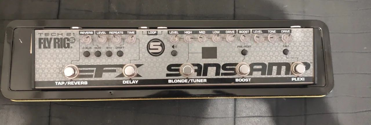 Tech 21 SamsAmp FlyRig 5 V2