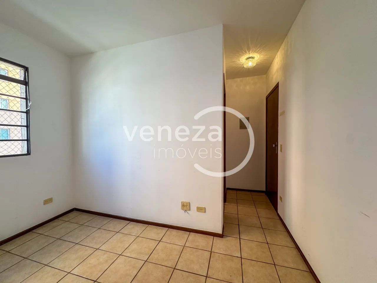 Apartamento para alugar no Edifício Firenze, Centro de Londrina - Foto 5