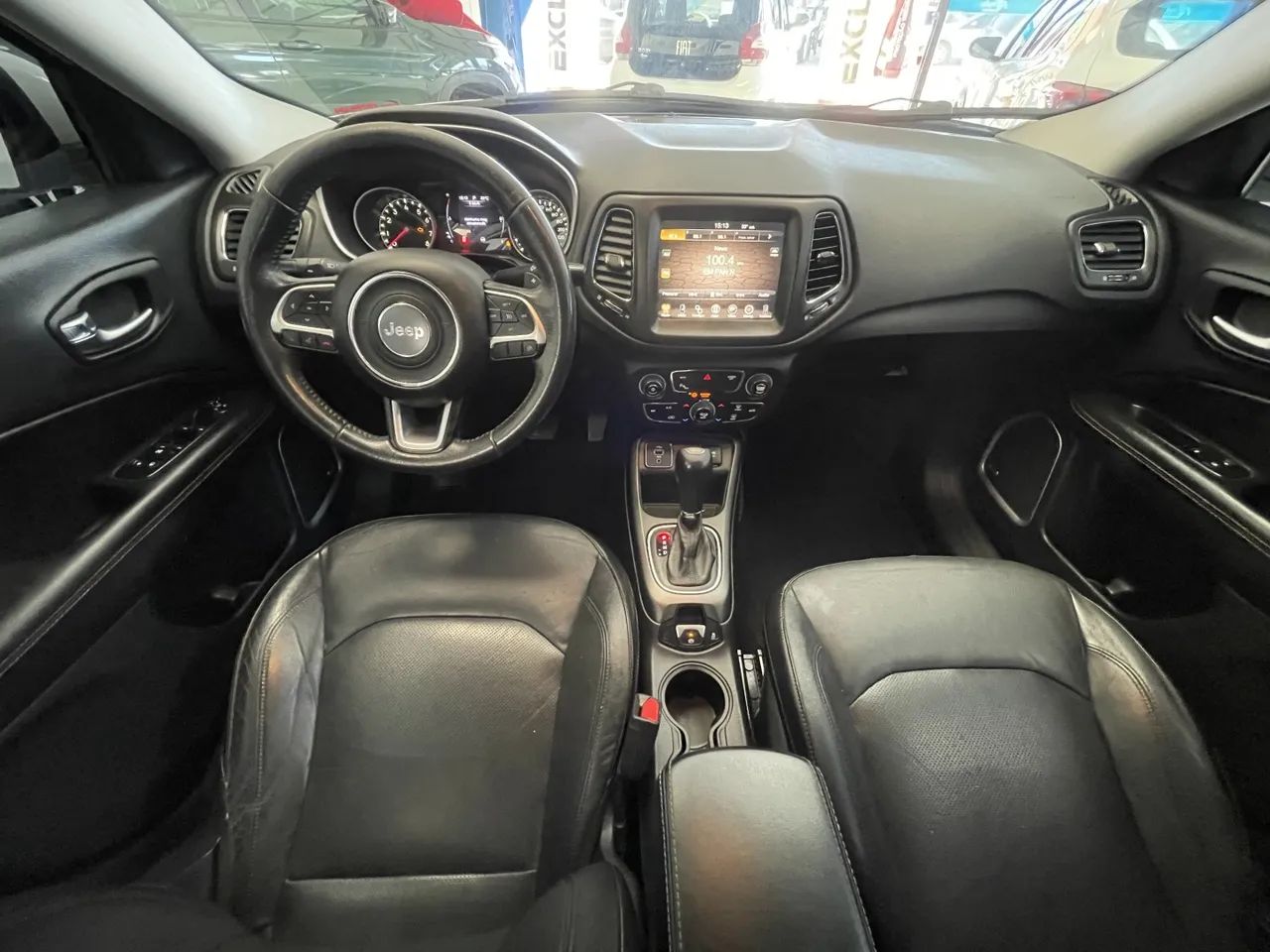 Jeep Compass Longitude 2.0 4X2 Flex 16V Aut. 2017 - Foto 4