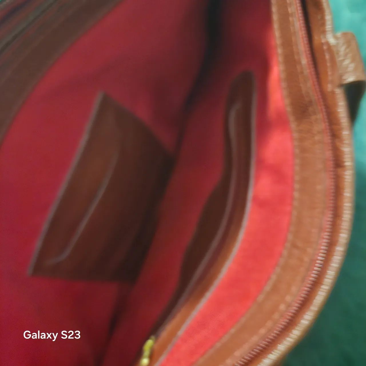 Bolsa executiva toda em couro com compartimento para notebook  - Foto 2
