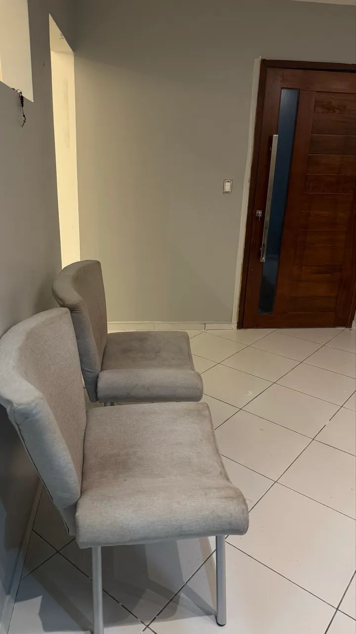 ? Vendo 2 Poltronas Estofadas - Excelente Estado! ? - Foto 3