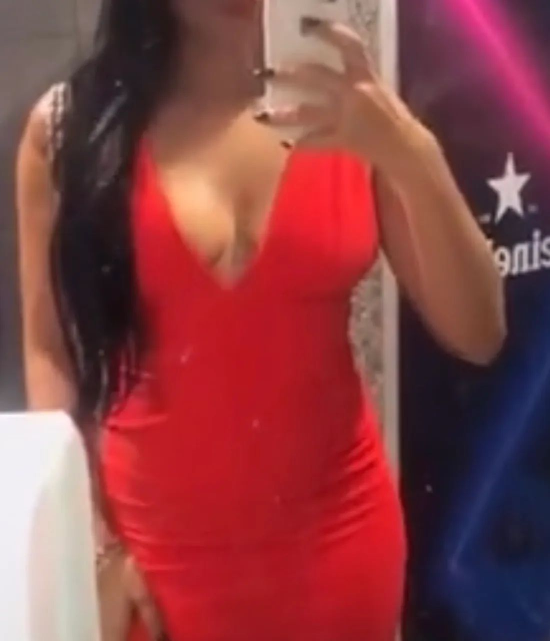 Vestido vermelho justo  - Foto 4