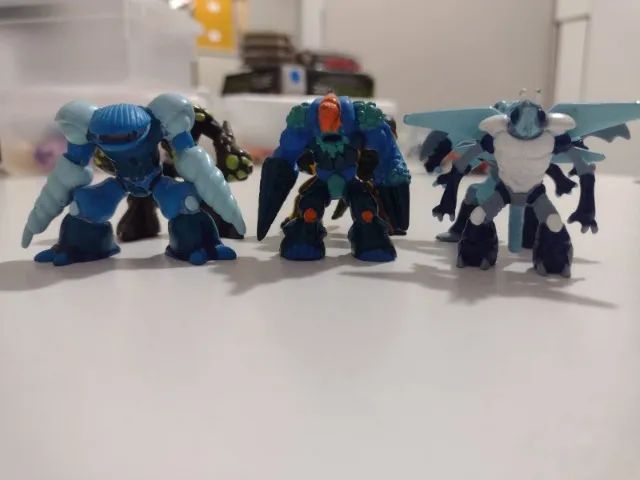 lote com seis gormitis variados originais giochi preziose - Foto 4