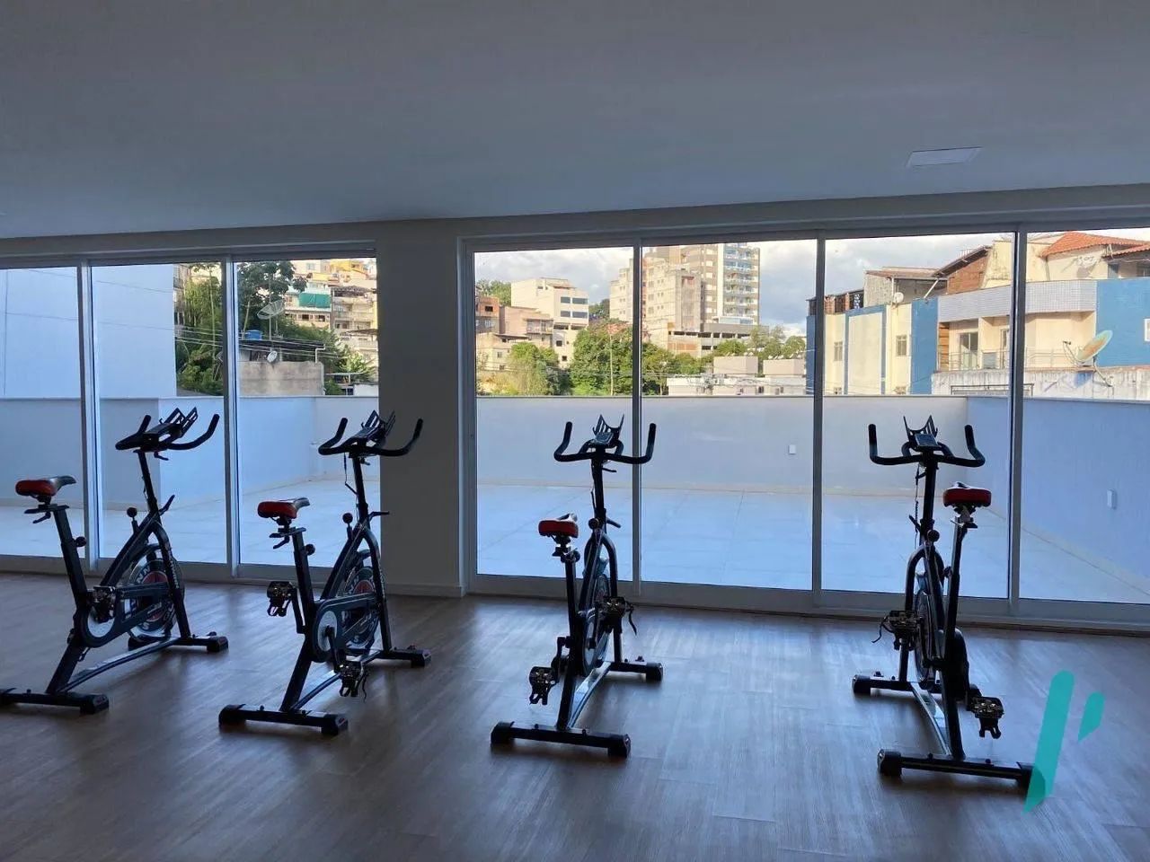 Alugo um quarto  e uma suíte próximo a UFJF!! - Foto 6
