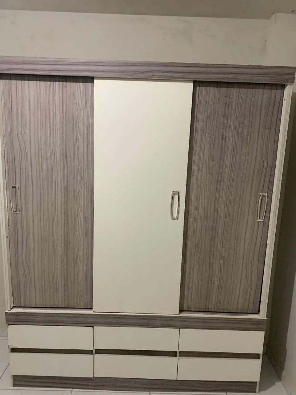 Vendo guarda-roupa 
