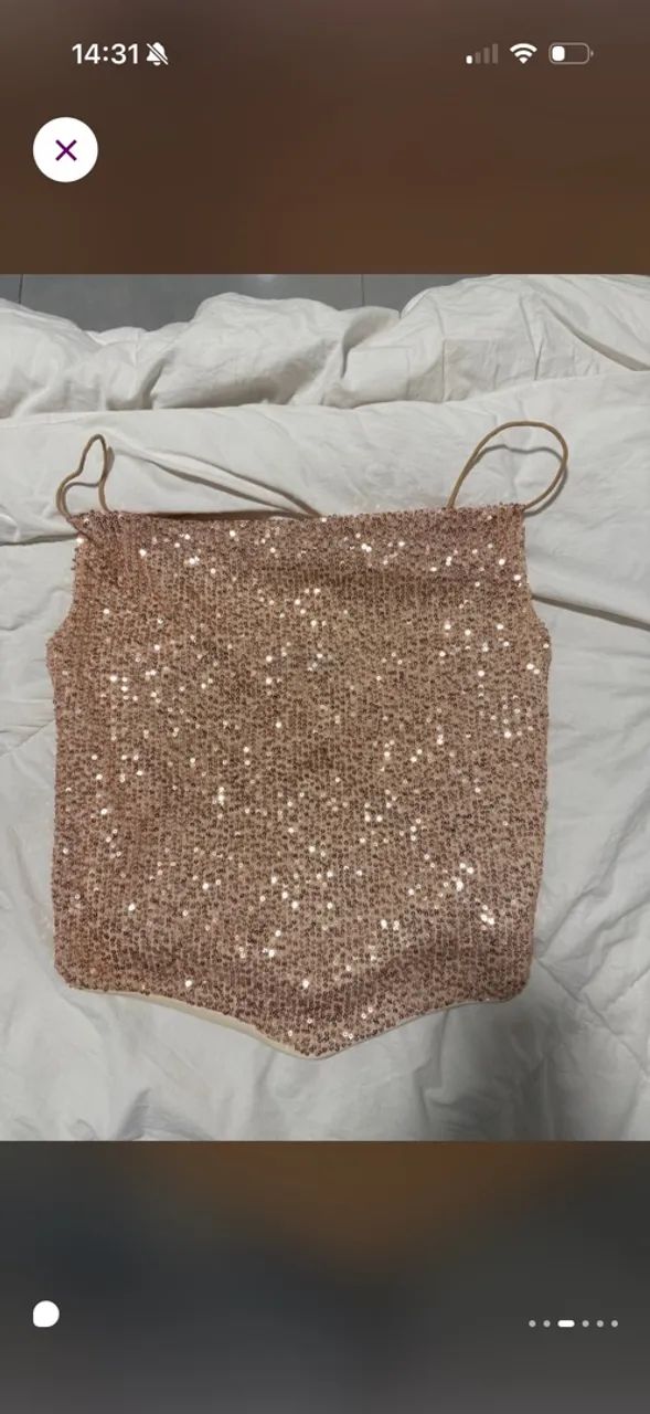 Blusa com brilho paete dourada pp - Foto 3