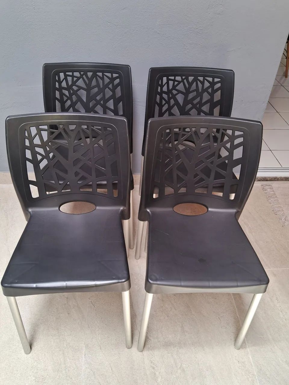 Cadeiras Plásticas 