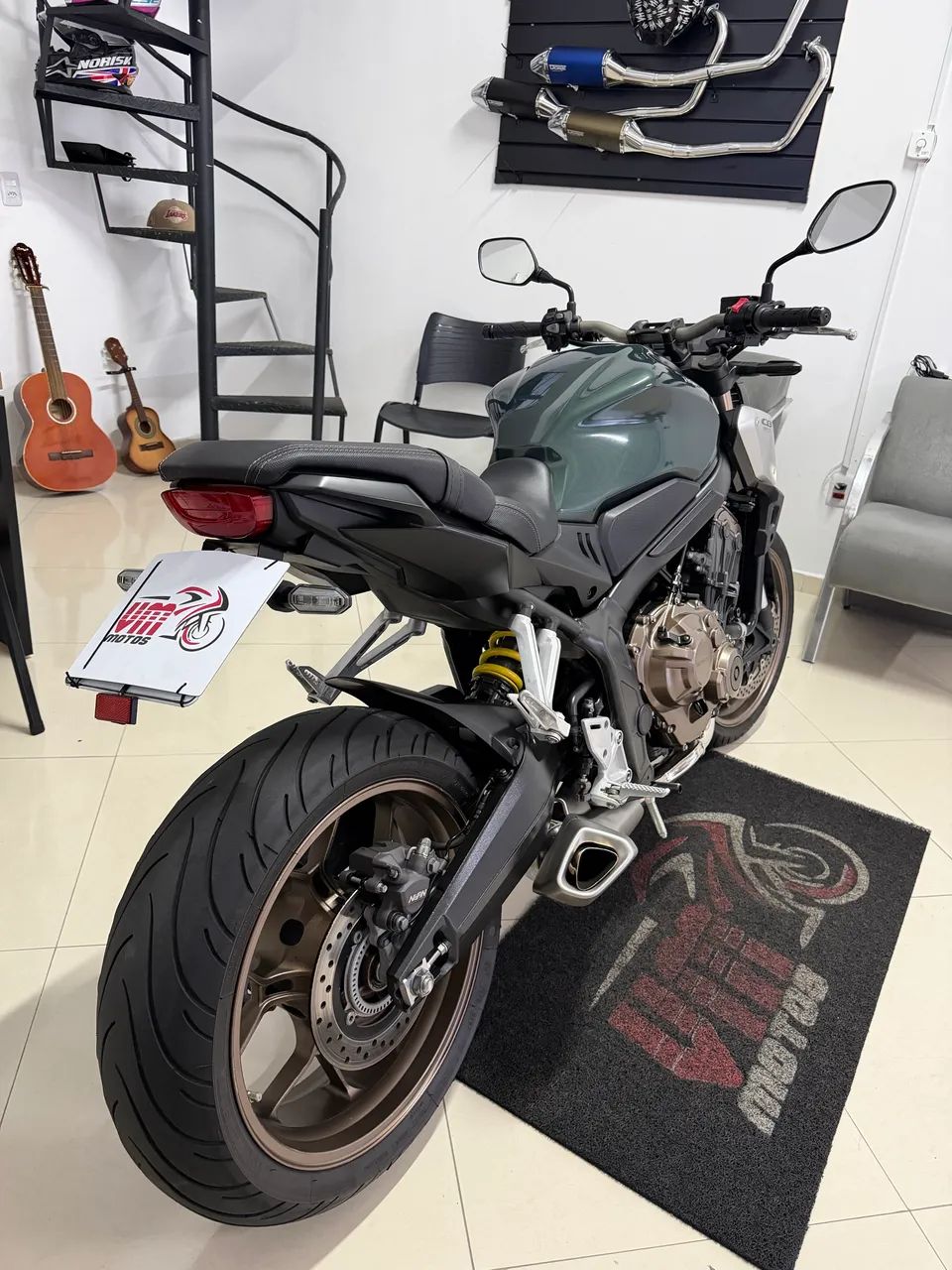 Cb 650r / financiamos ? - Foto 2