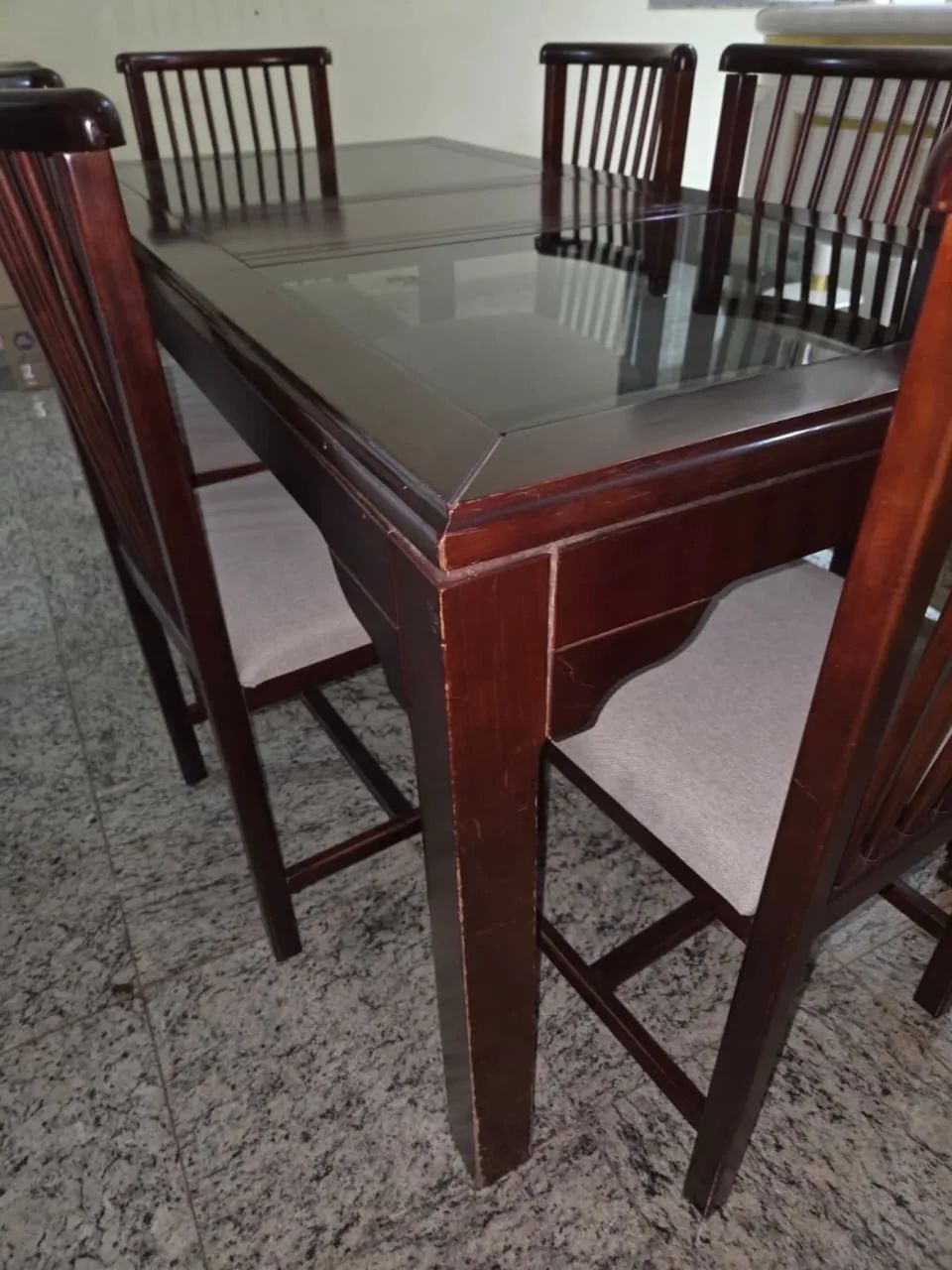 Mesa de jantar 6 lugares madeira  - Foto 2