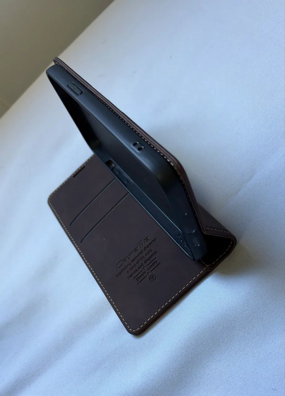 Capa Caseme Carteira de couro iPhone 14 Plus  - Foto 2