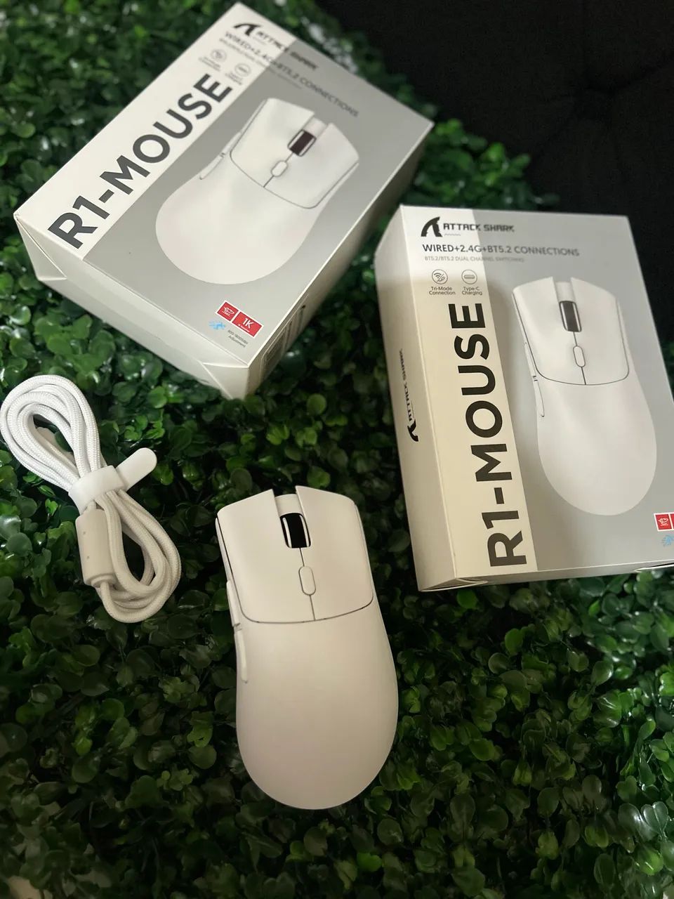 Mouse Attack Shark R1 Branco - Sensor PAW3311 18K DPI (Novo) - Foto 2