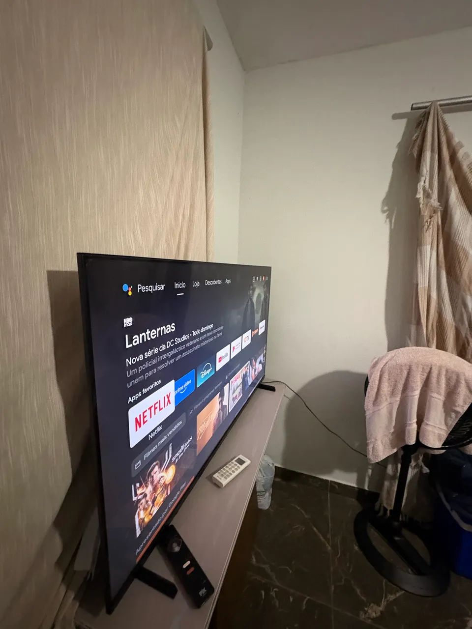Vendo essa televisão 55 polegadas sem defeito nenhum Philips