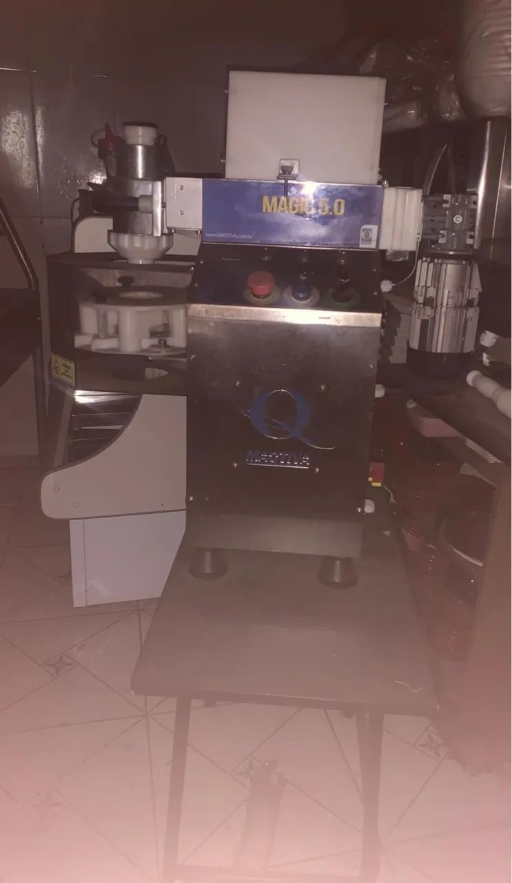 Máquina de salgados 