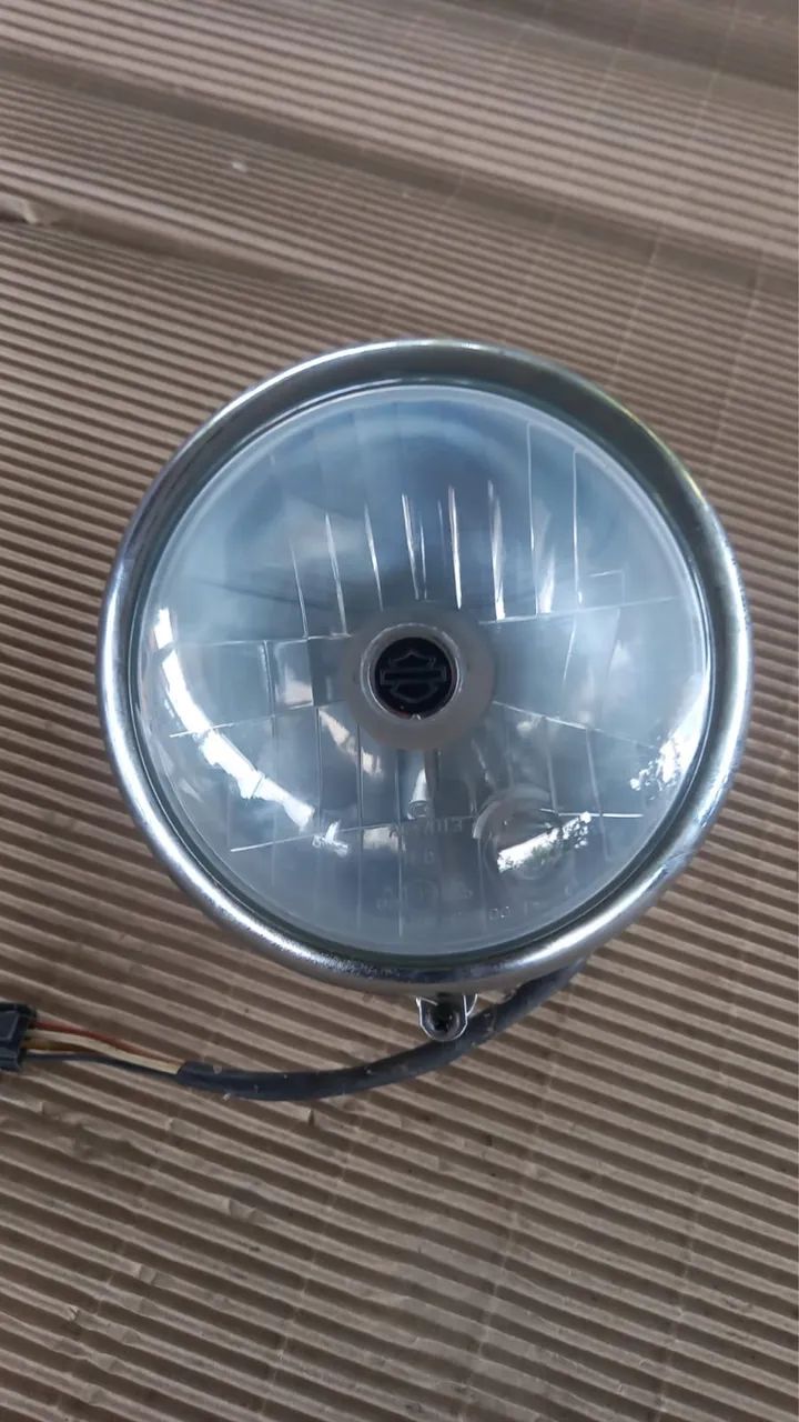Farol original Harley Davidson Sportster 2015