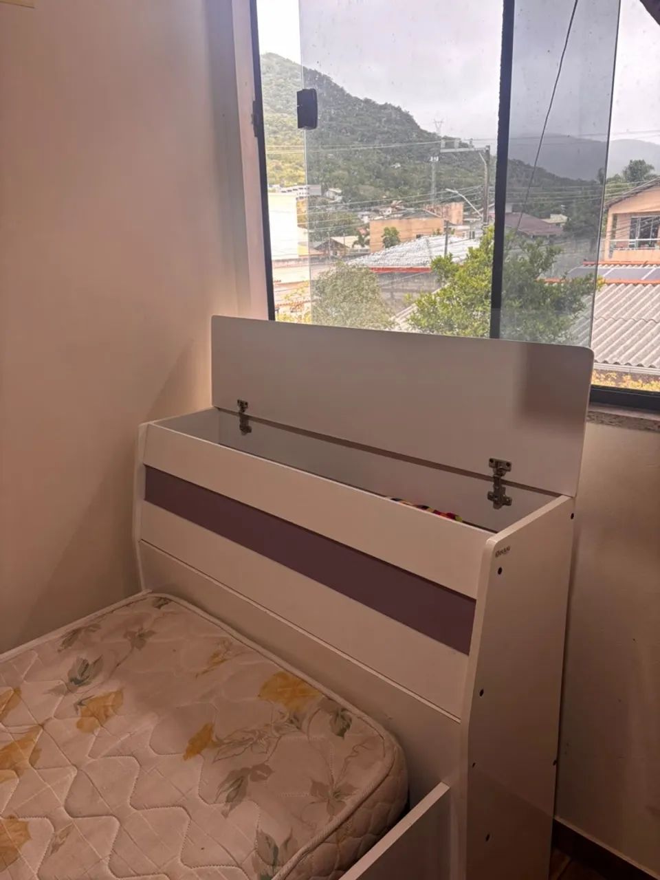 Vende-se Cama solteiro com baú e cama auxiliar  - Foto 3
