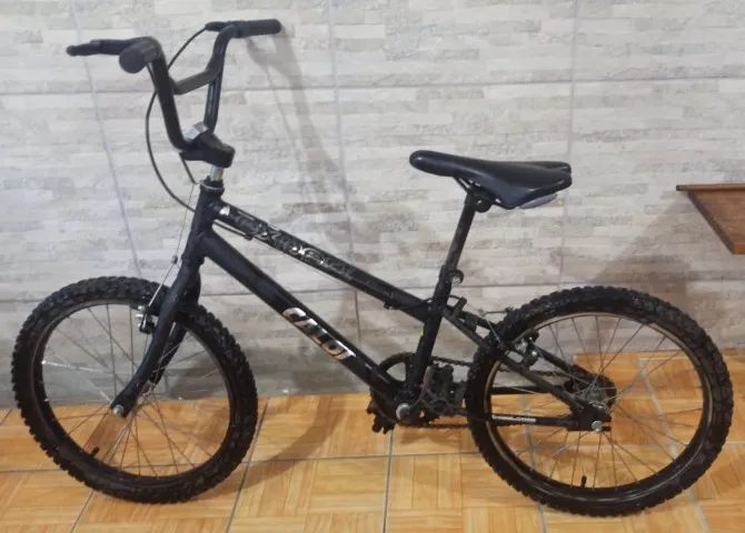 Bicicleta Caloi Expert Aro 20 - Performance e Estilo