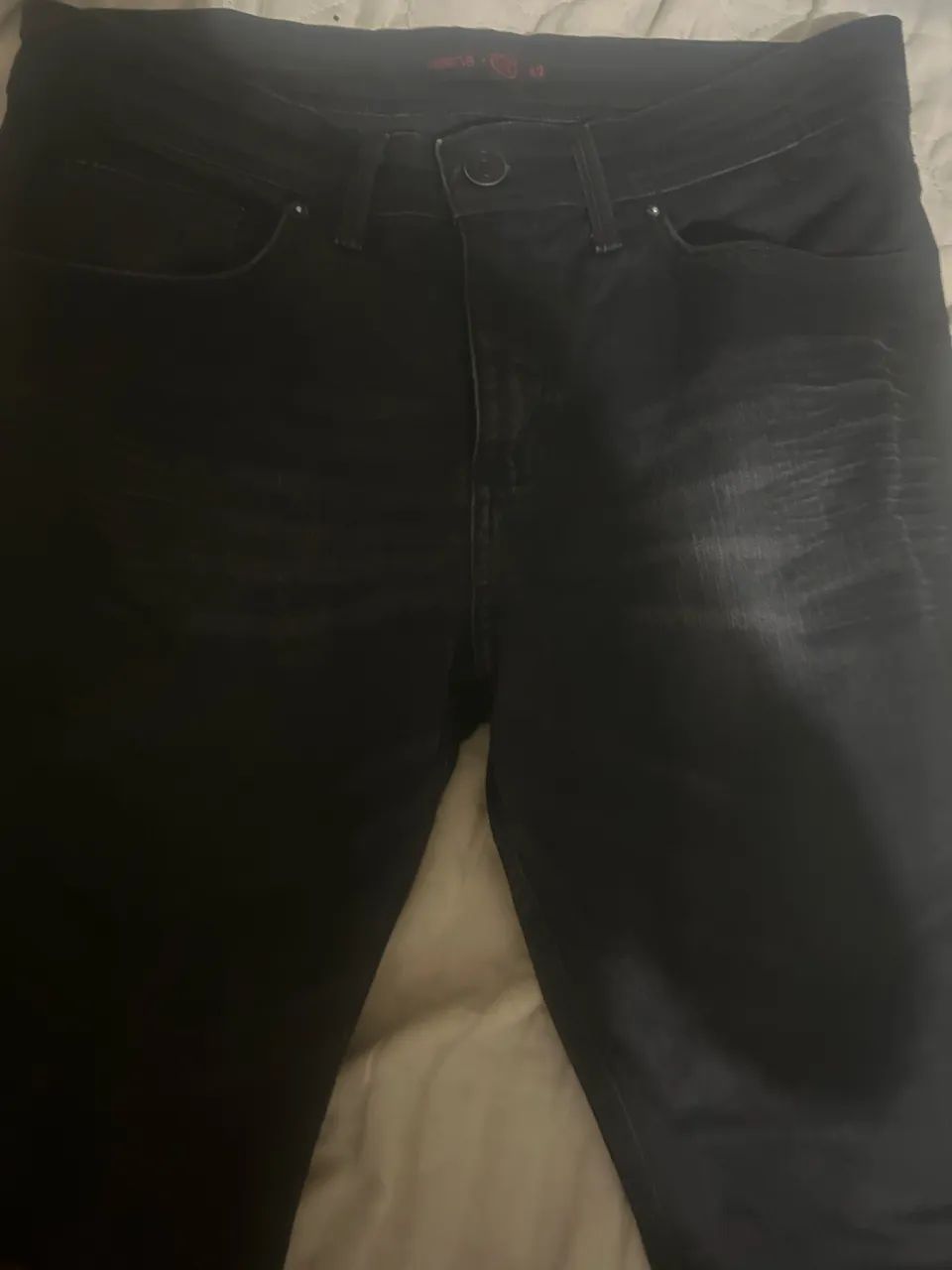calça jeans preta, reserva, Nova. Nunca usada.