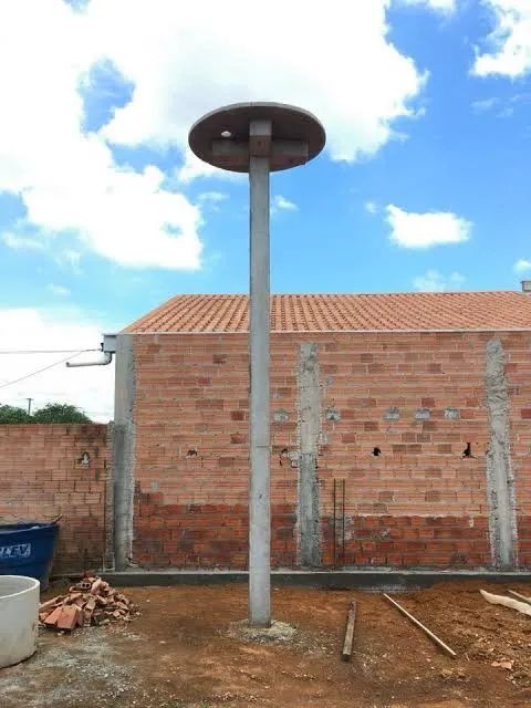 Execução de Estrutura Para Caixa D' Água - Engenheiro Civil