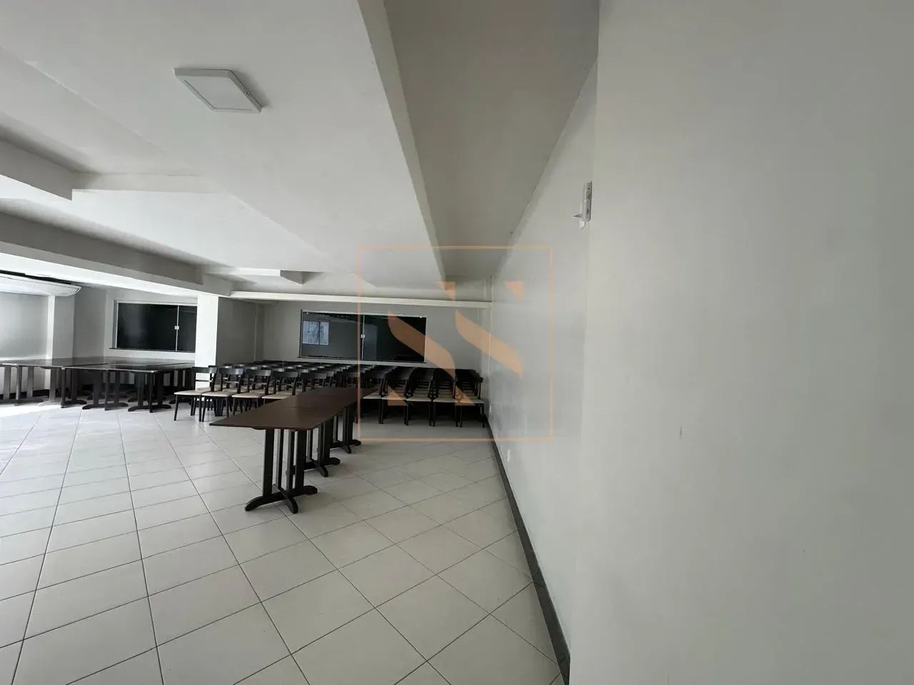 ALUGO APARTAMENTO COM 03 QUARTOS - ANDAR ALTO - NASCENTE - Foto 5